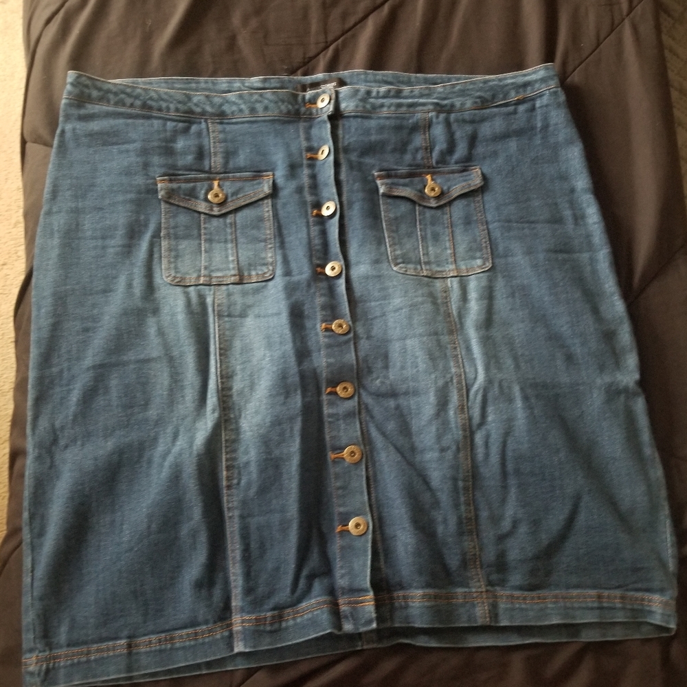 Skirt